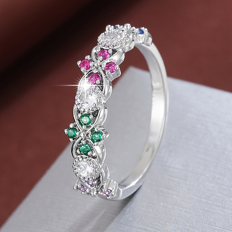 Floral Geometric Women's Ring with Oval Cut Stone & Multicolor Zirconia